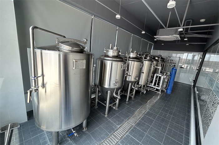 精釀<a href=http://www.baidutz.cc/ target=_blank class=infotextkey>啤酒設備</a>-山東天泰啤酒設備